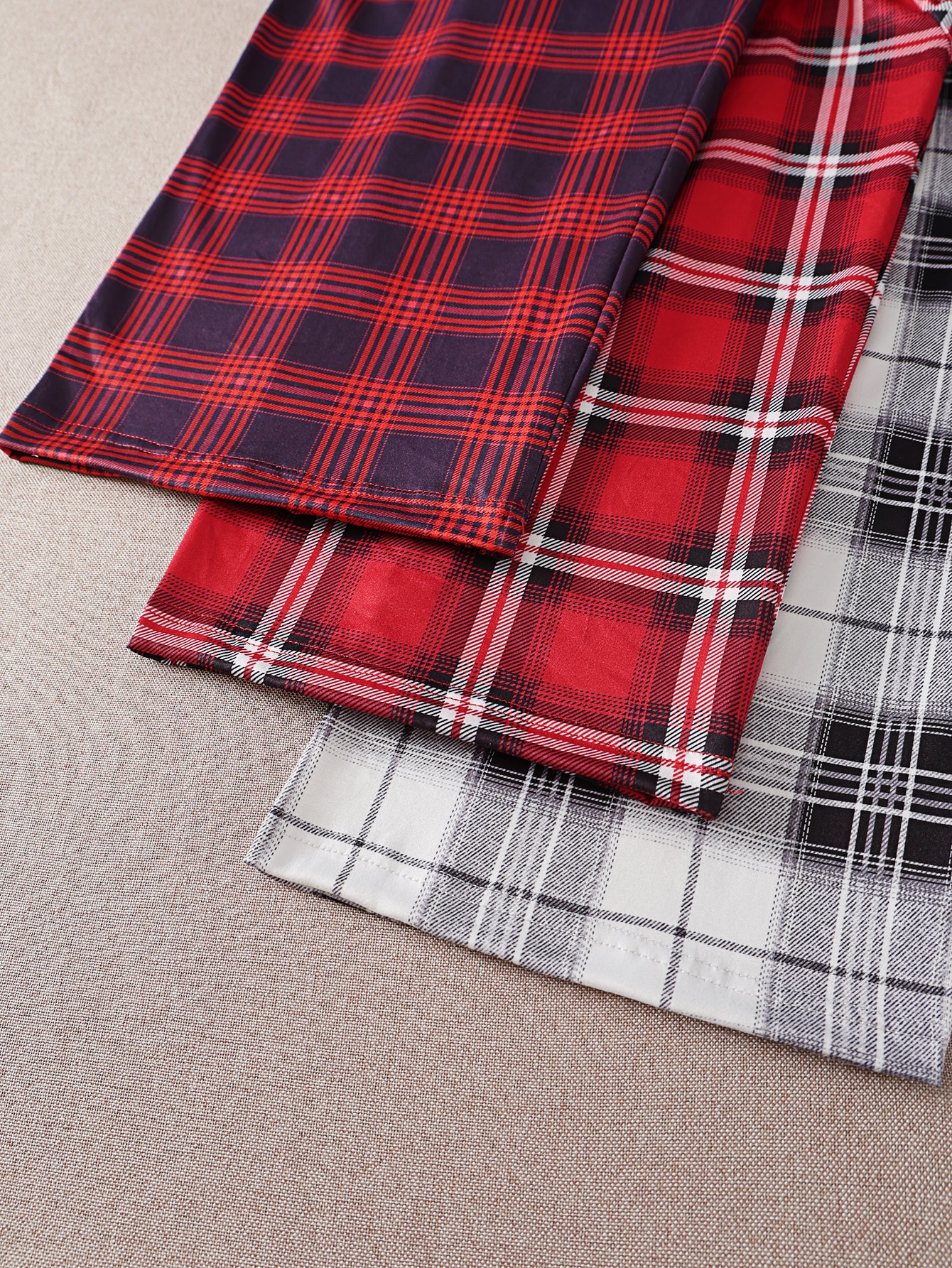 Women’s Classic Check Pattern Wide-Leg Sleep Pants, Three-Color Checkered Loose-Fit Home Pants for Women, Side Pockets, Can Be Worn Outside, Soft and Skin-Friendly, Living Pants, Set of 3 Pieces.